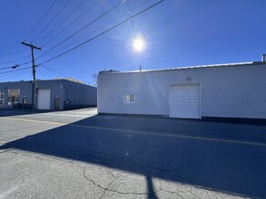 2 Vatrano Rd, Albany, NY for lease Building Photo- Image 2 of 4