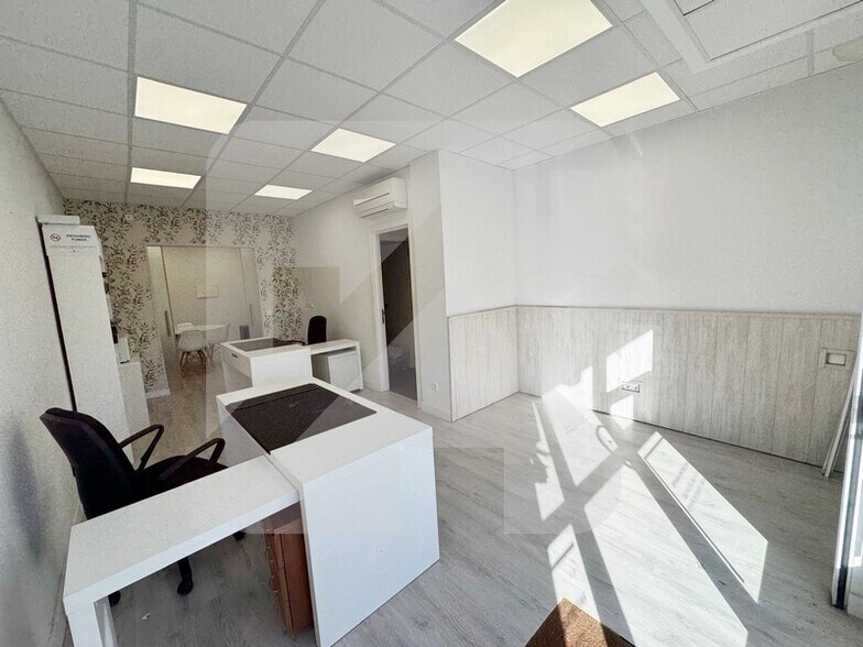 Immeuble residentiel dans Valdemoro, Madrid à vendre - Photo du bâtiment - Image 2 de 12