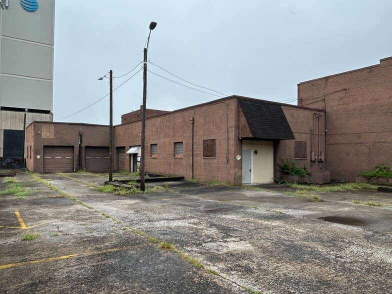 161 W Franklin Blvd, Gastonia, NC for sale - Primary Photo - Image 1 of 1