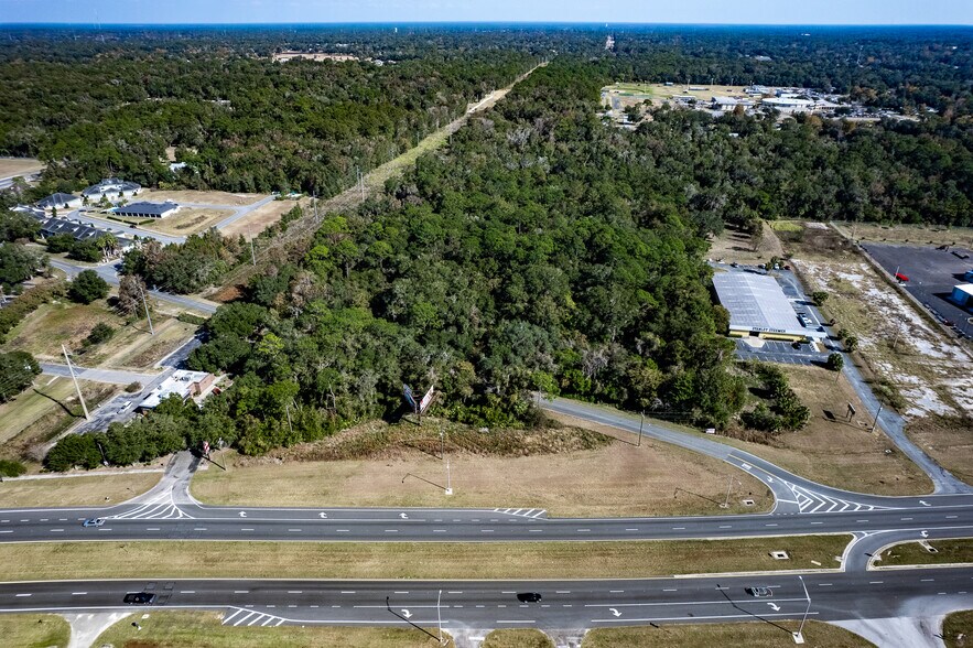 Anthony, Ocala, FL à vendre - Photo du bâtiment - Image 3 de 18