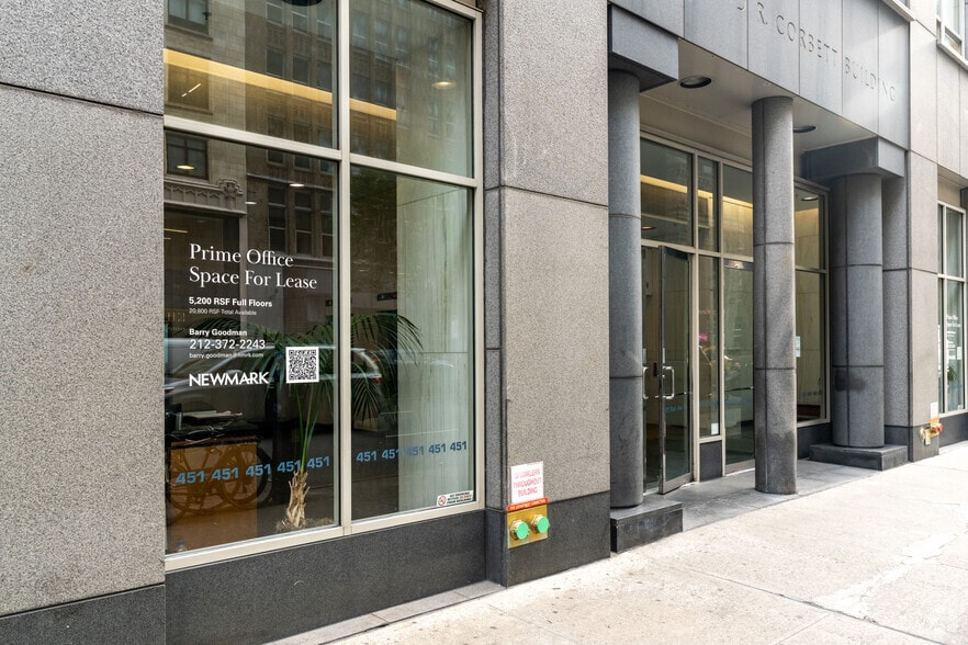 451 Park Ave S, New York, NY for lease - Building Photo - Image 3 of 12