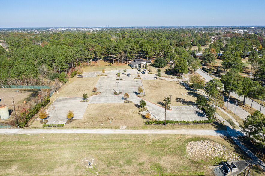 9070 Gleannloch Forest Dr, Spring, TX for sale - Building Photo - Image 3 of 6