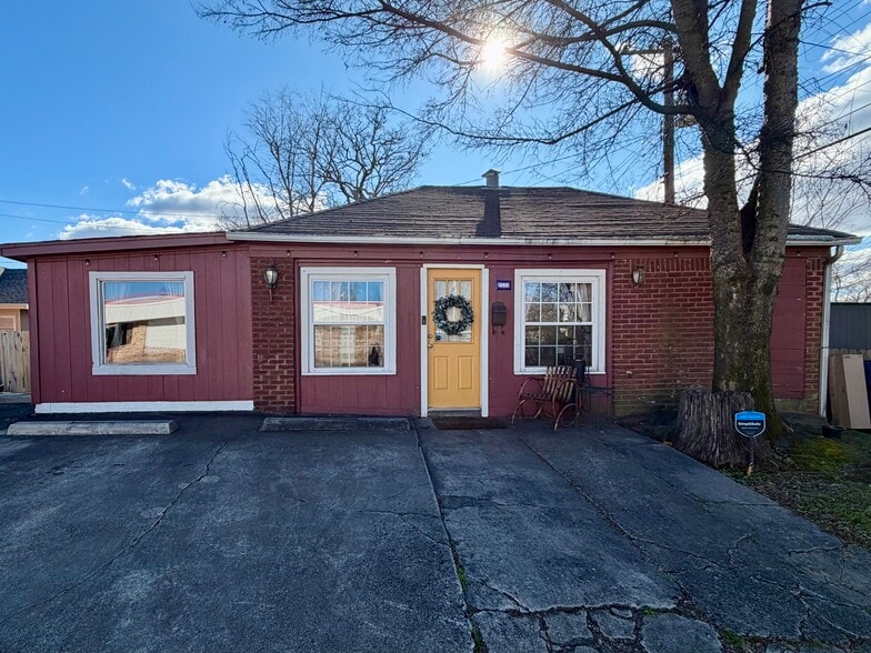 100 W B Ave, North Little Rock, AR for lease - Building Photo - Image 1 of 3