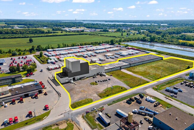 Plus de détails pour 35-75 Rue De L'acier, Coteau-du-lac, QC - Industriel à vendre