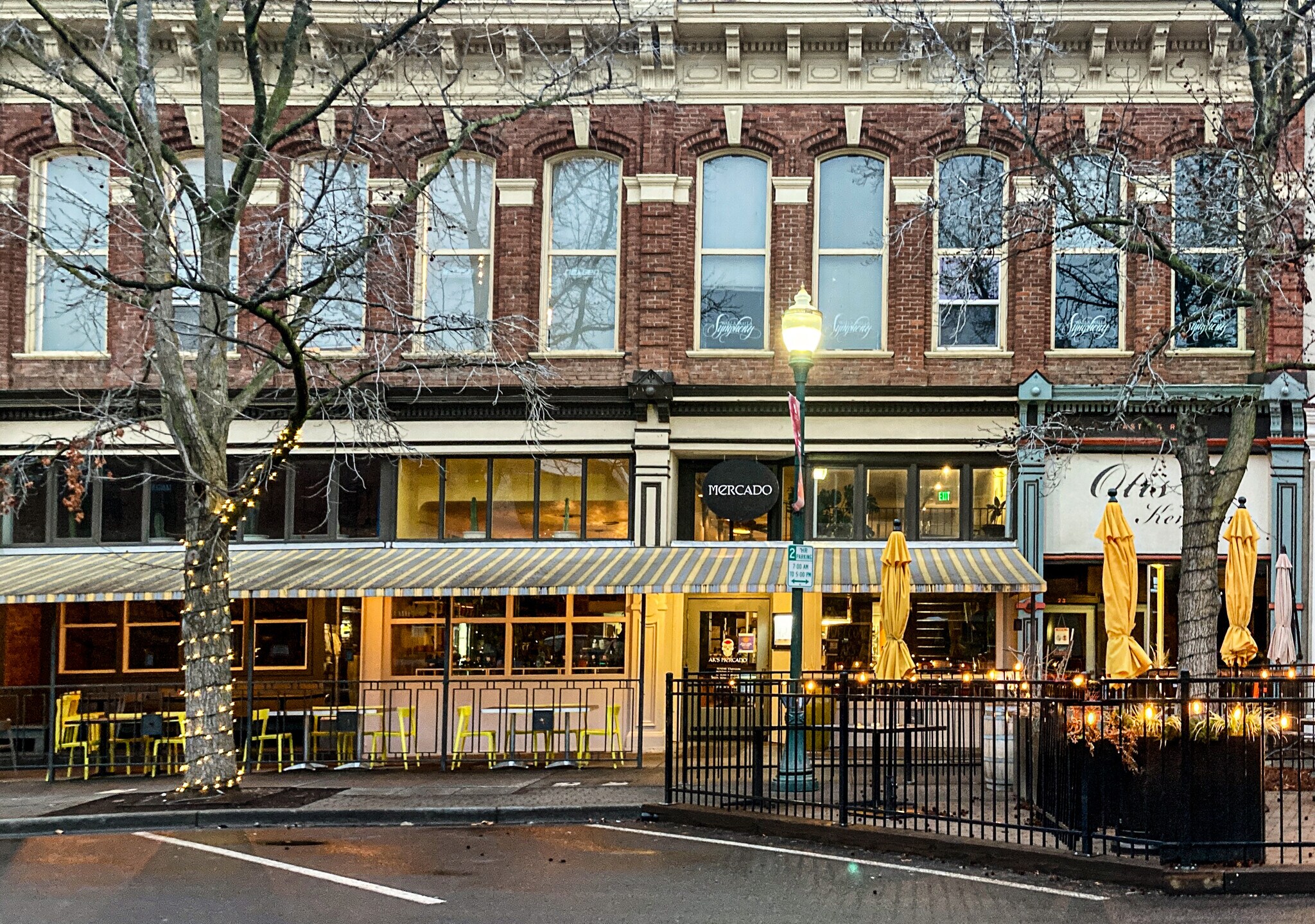 21 E Main St, Walla Walla, WA à louer Photo principale- Image 1 de 35