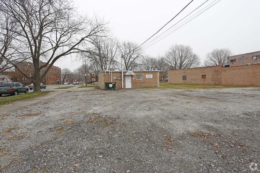 8200 S King Dr, Chicago, IL for sale - Building Photo - Image 2 of 4