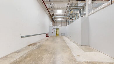 9955 Mesa Rim Rd, San Diego, CA for lease Interior Photo- Image 2 of 11