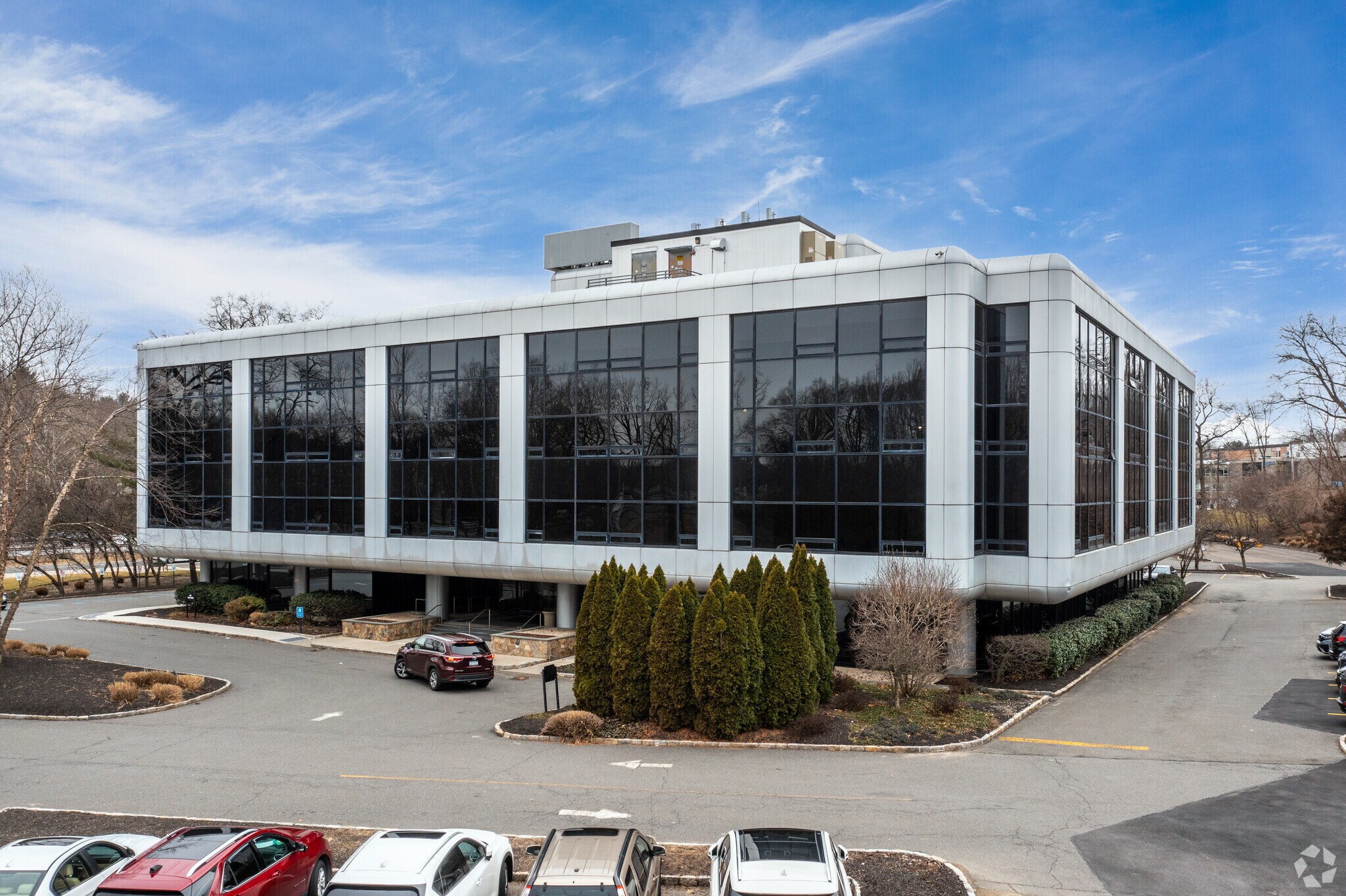 244 Westchester Ave, White Plains, NY for lease Building Photo- Image 1 of 6