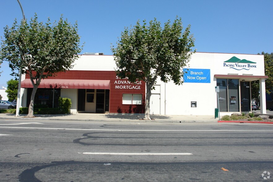 400-422 S Main St, Salinas, CA à louer - Photo du bâtiment - Image 2 de 6