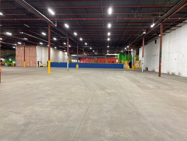 More details for 9620 Hill Dr, Coldstream, BC - Industrial for Lease