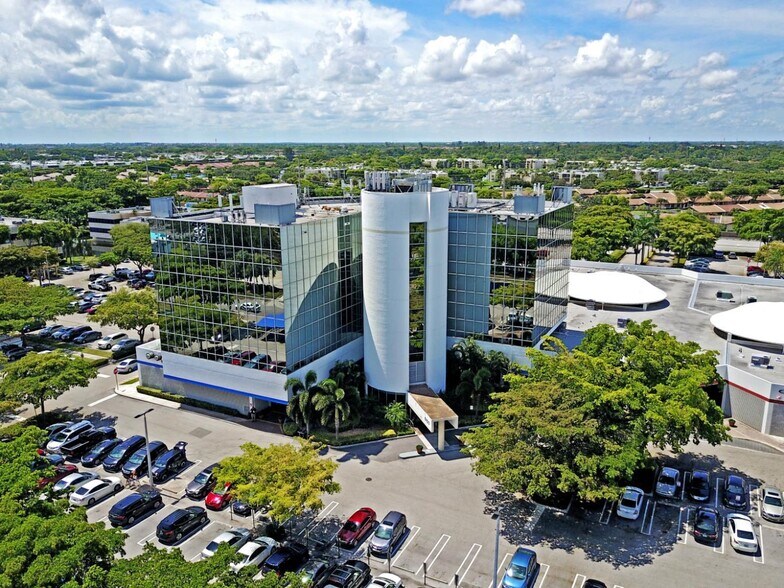 5150 Linton Blvd, Delray Beach, FL à louer - Photo du bâtiment - Image 2 de 5