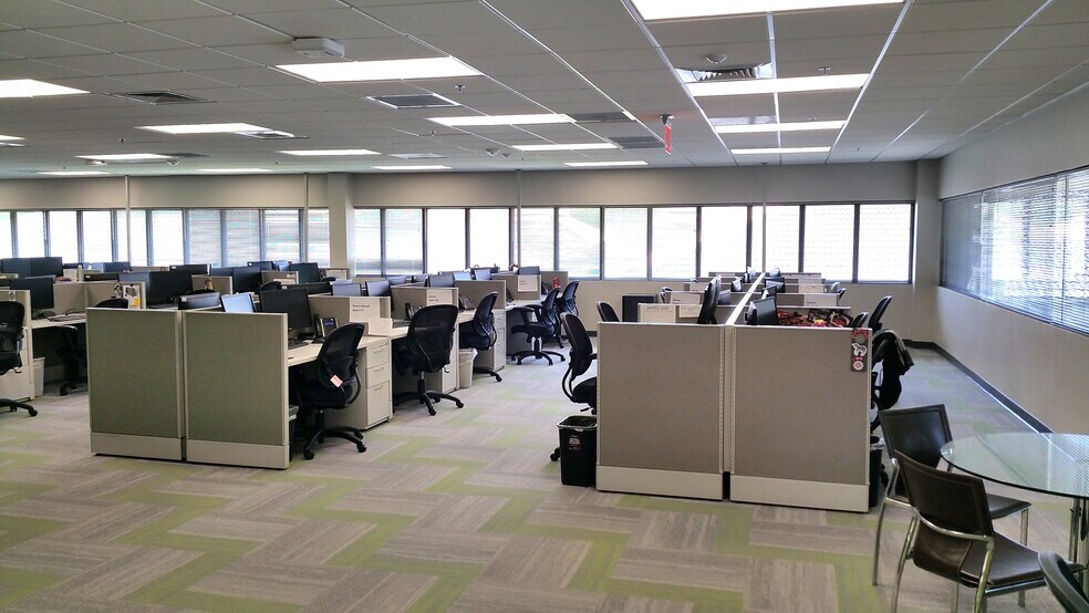 801 Douglas Ave, Altamonte Springs, FL à louer - Photo du bâtiment - Image 3 de 9