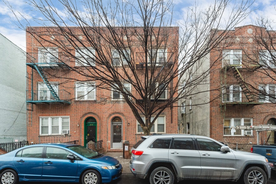 47-49 44th Street, Queens, NY for sale - Building Photo - Image 2 of 31