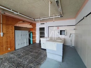 Retail in Santa Perpètua de Mogoda, Barcelona for lease Interior Photo- Image 2 of 15