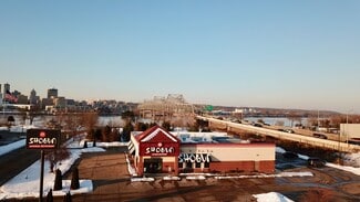 Plus de détails pour 1000 Riverside Dr, East Peoria, IL - Commerce de détail à vendre