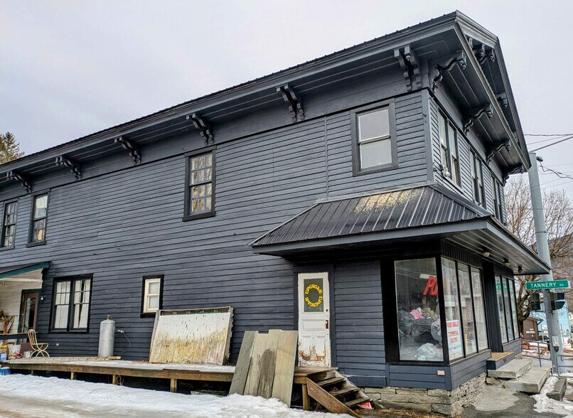 28369 New York 206, Downsville, NY à vendre - Photo du bâtiment - Image 2 de 7