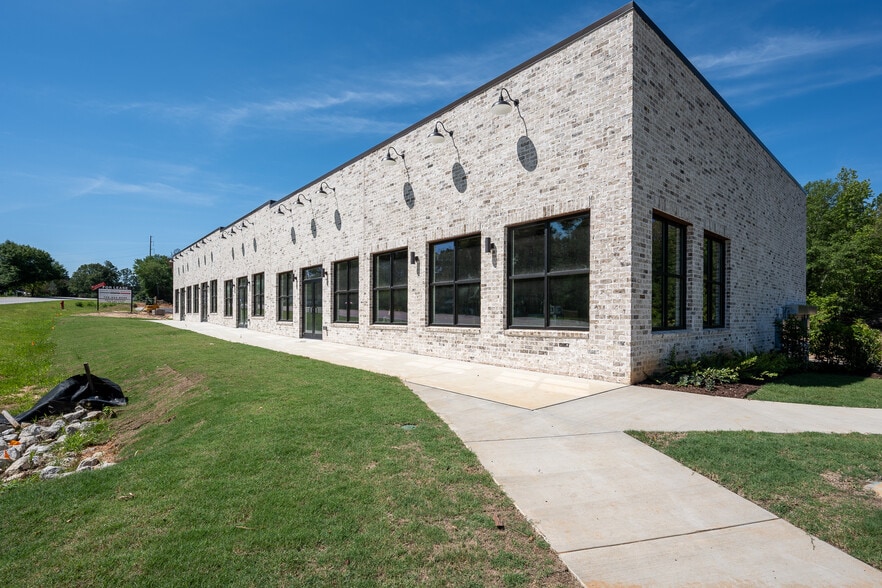 660 Louisville St, Harlem, GA for lease - Primary Photo - Image 1 of 25