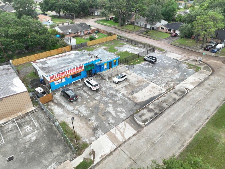 12511 Hillcroft St, Houston, TX for sale - Aerial - Image 2 of 3