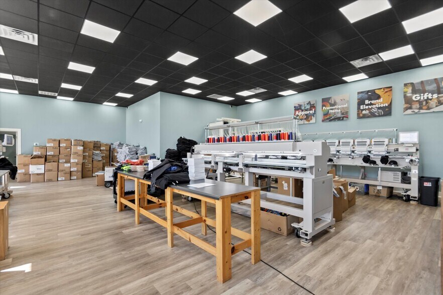 102 Gin Oak Ct, Madison, AL à vendre - Photo du bâtiment - Image 3 de 33