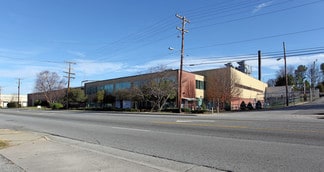 Plus de détails pour 2600 & 2700 East Market St – Industriel à vendre, Greensboro, NC