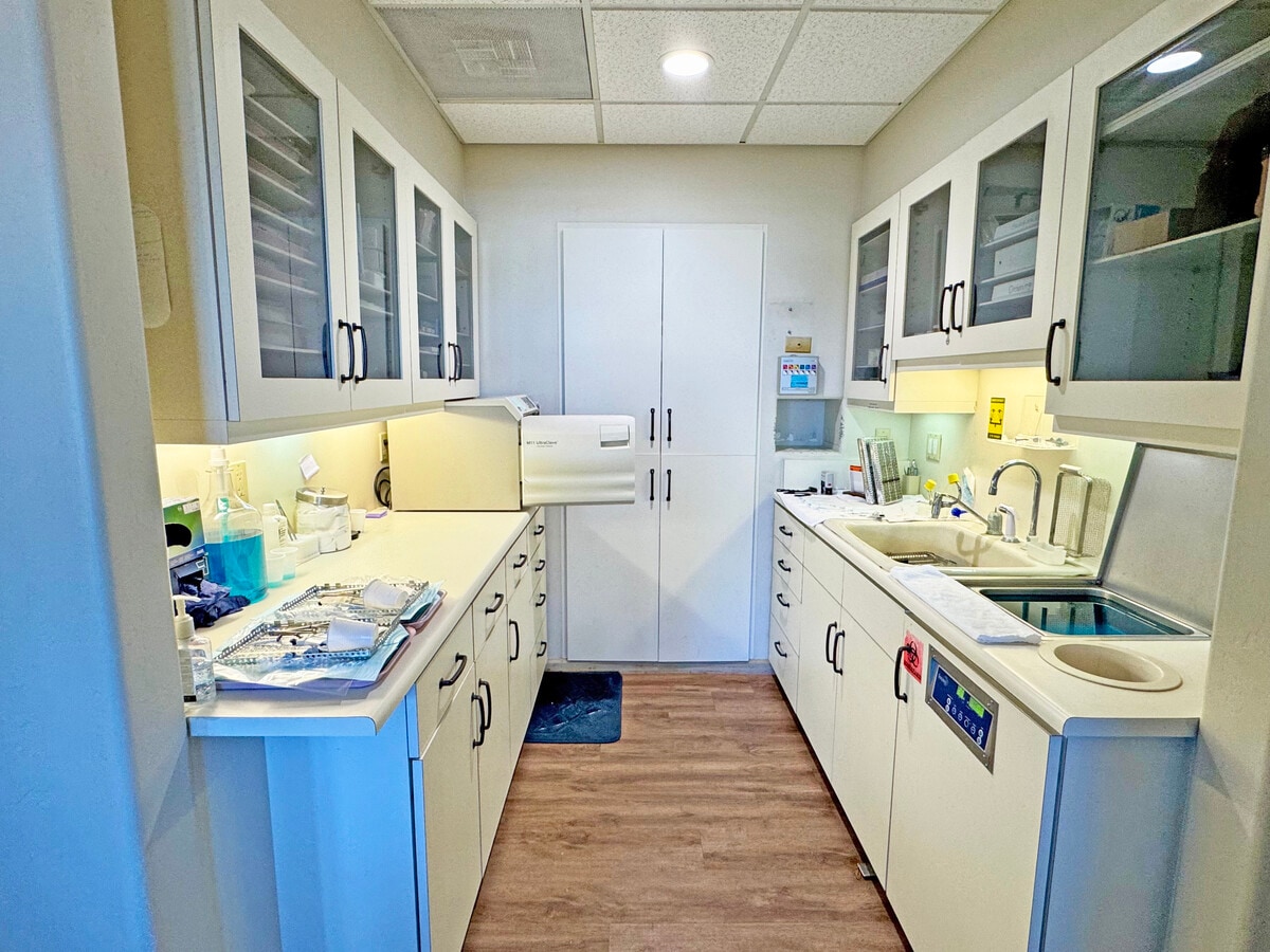 1525 State St, Santa Barbara, CA 93101 - Unit 201 -  - Interior Photo - Image 1 of 6