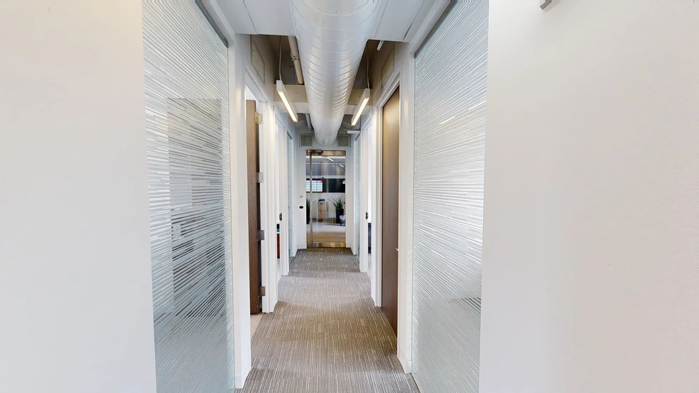 125 Park Ave, New York, NY for lease - Matterport 3D Scan - Image 3 of 25