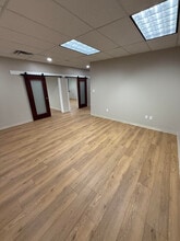 8435 Keystone Crossing, Indianapolis, IN à louer Photo intérieure- Image 2 de 8