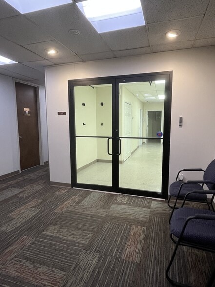 15 Valley St, South Orange, NJ for lease - Building Photo - Image 3 of 16