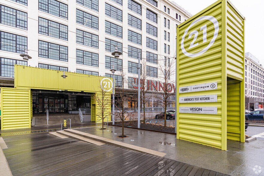 21-25 Drydock Ave, South Boston, MA à louer - Photo du bâtiment - Image 2 de 10