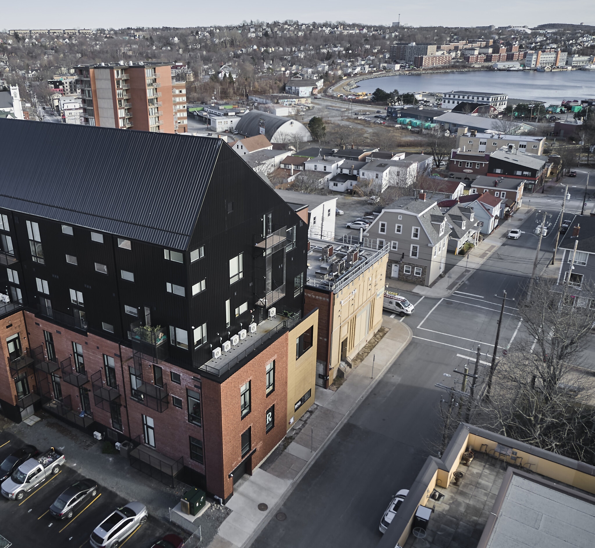 36 Wentworth St, Dartmouth, NS for sale Building Photo- Image 1 of 12