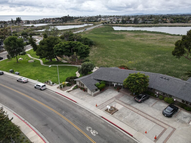 550 Laguna Dr, Carlsbad, CA for sale - Building Photo - Image 1 of 1