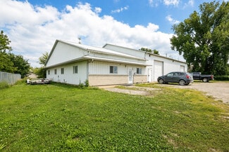 More details for 235 Garfield St, Carlisle, IA - Industrial for Sale