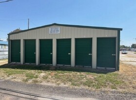 Thompson Storage Units - Entrepôt