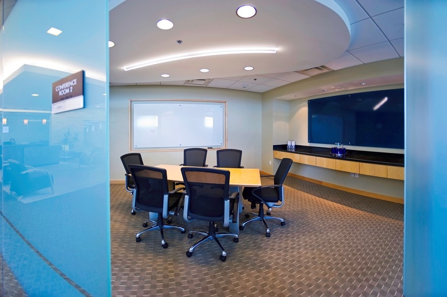 3901 Arlington Highlands Blvd, Arlington, TX for lease - Interior Photo - Image 3 of 17