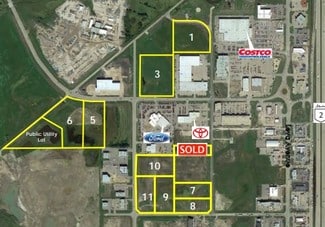 Plus de détails pour 560 Lantern St, Red Deer County, AB - Terrain à vendre