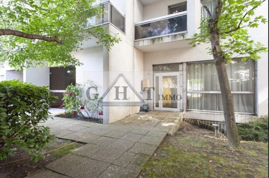 Office in Montreuil for lease - Lobby - Image 3 of 12