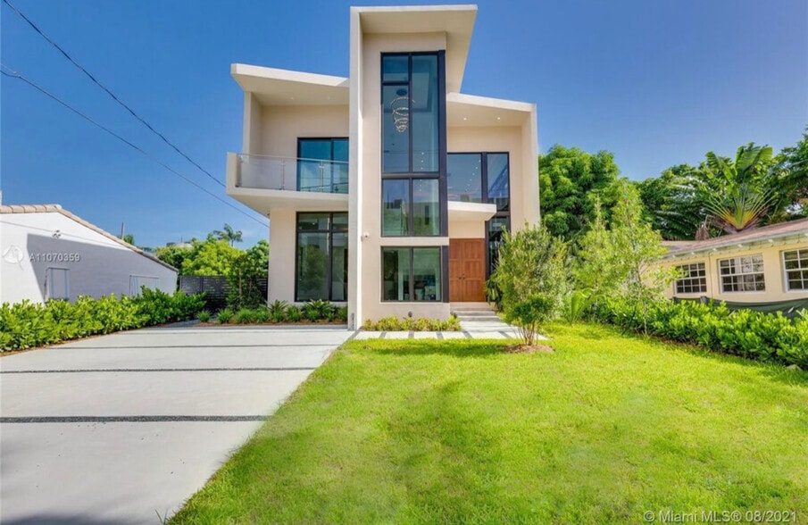 19860 NE 24th Ct, Miami, FL à vendre - Photo principale - Image 1 de 1