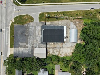 Plus de détails pour 1120 W Main St, Danville, IN - Terrain à louer