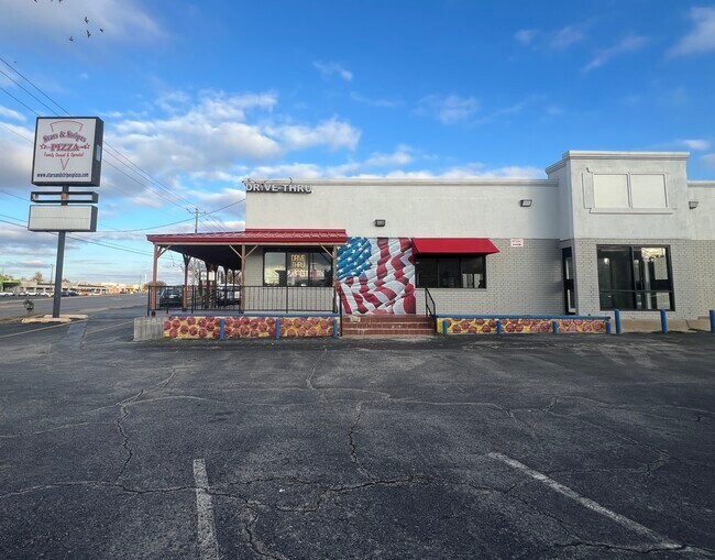 Plus de détails pour 2336 NW 23rd St, Oklahoma City, OK - Commerce de détail à vendre