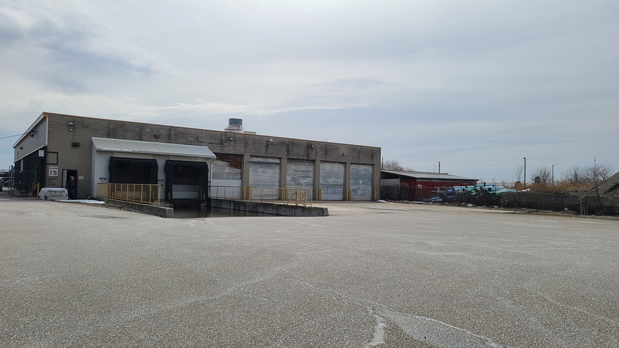 3940 N Service Rd E, Windsor, ON à vendre Photo principale- Image 1 de 1