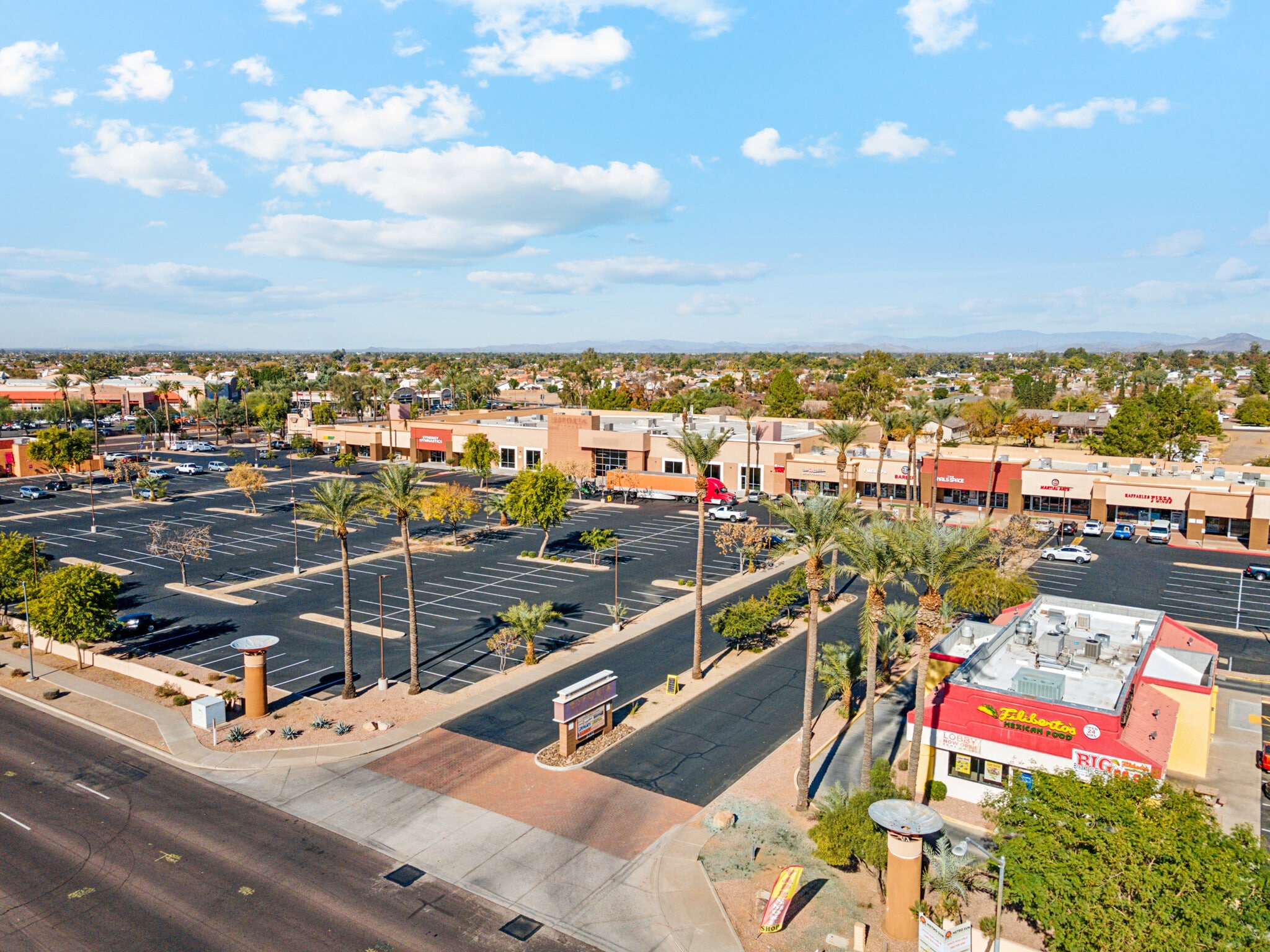 5800 W Peoria Ave, Glendale, AZ for lease Primary Photo- Image 1 of 10