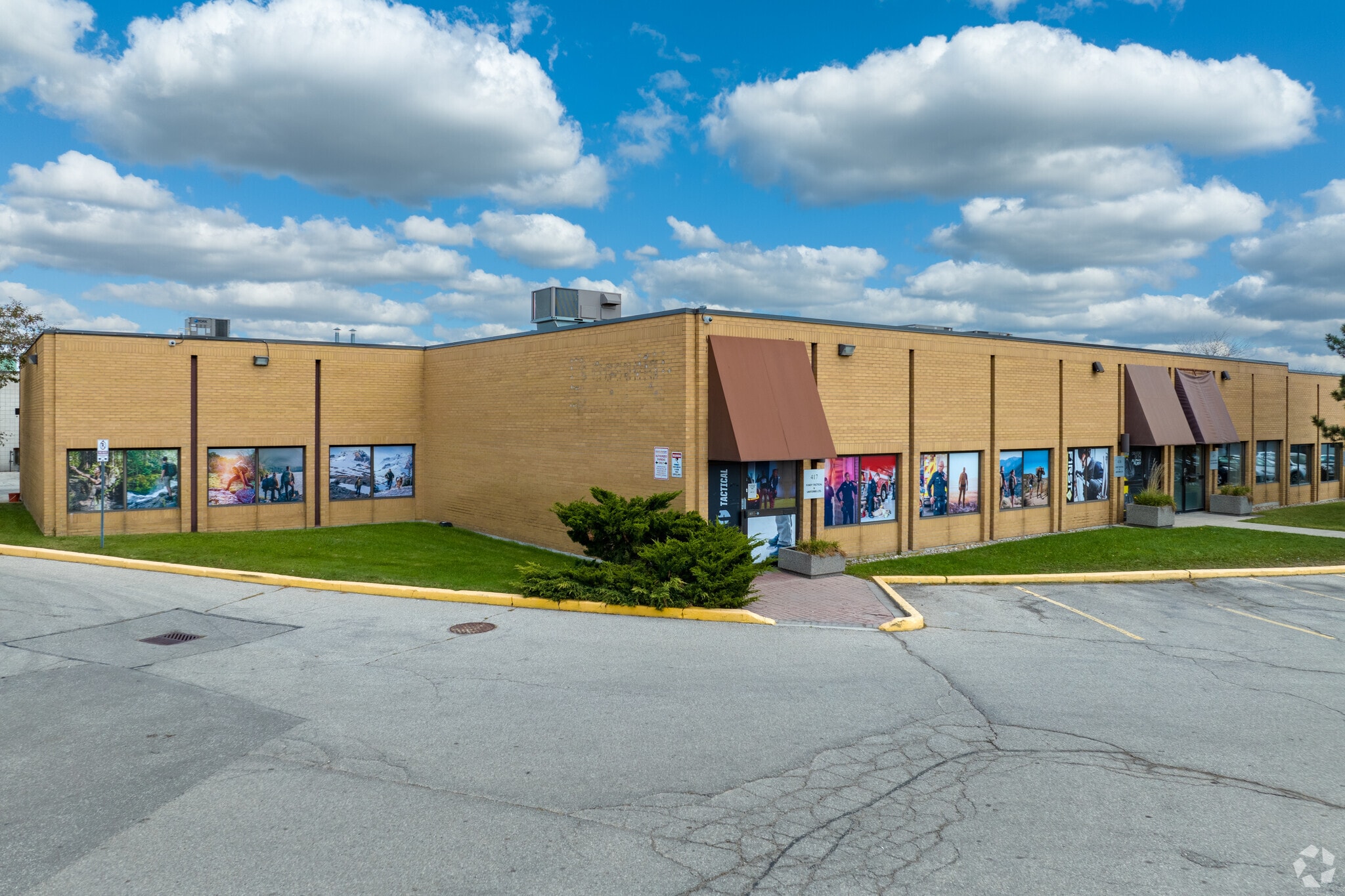 215 Carlingview Dr, Toronto, ON for lease Building Photo- Image 1 of 4