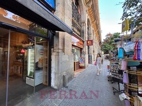 Commerce de détail dans Barcelone, Barcelona à louer Photo intérieure- Image 2 de 7