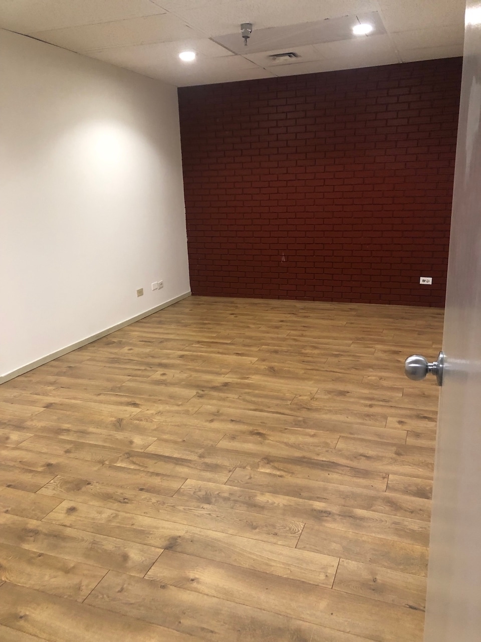 1035 Pearl St, Boulder, CO for lease Interior Photo- Image 1 of 2