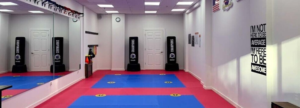 241 9th Ave, New York, NY à louer - Photo intérieure - Image 2 de 3