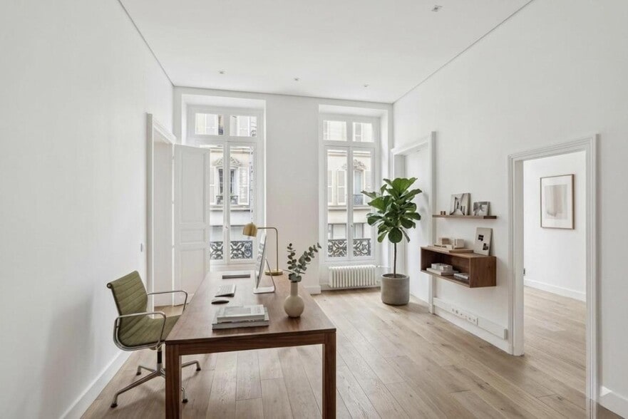 Rue Guersant, Paris for sale - Interior Photo - Image 3 of 4