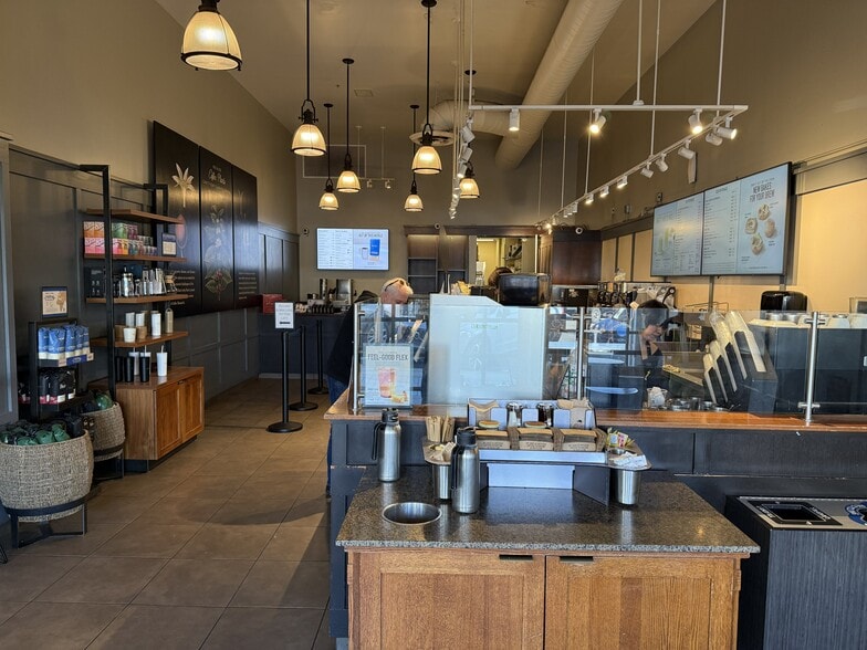 328-332 Manhattan Beach, Manhattan Beach, CA à louer - Photo du bâtiment - Image 3 de 4