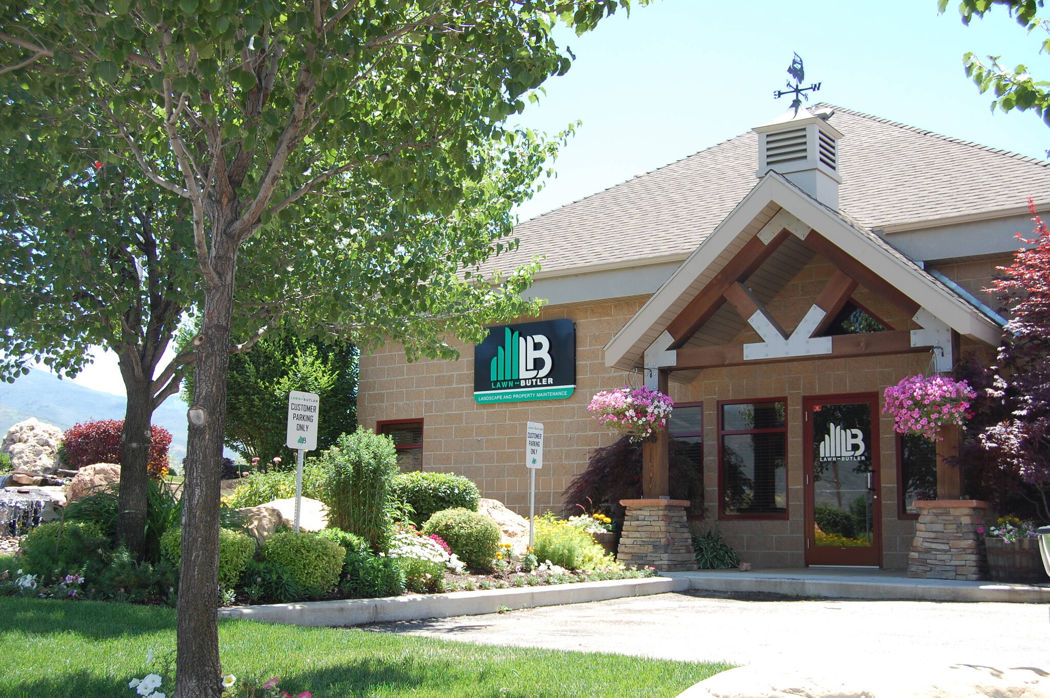 86 S 1250 W, Centerville, UT for lease Building Photo- Image 1 of 11