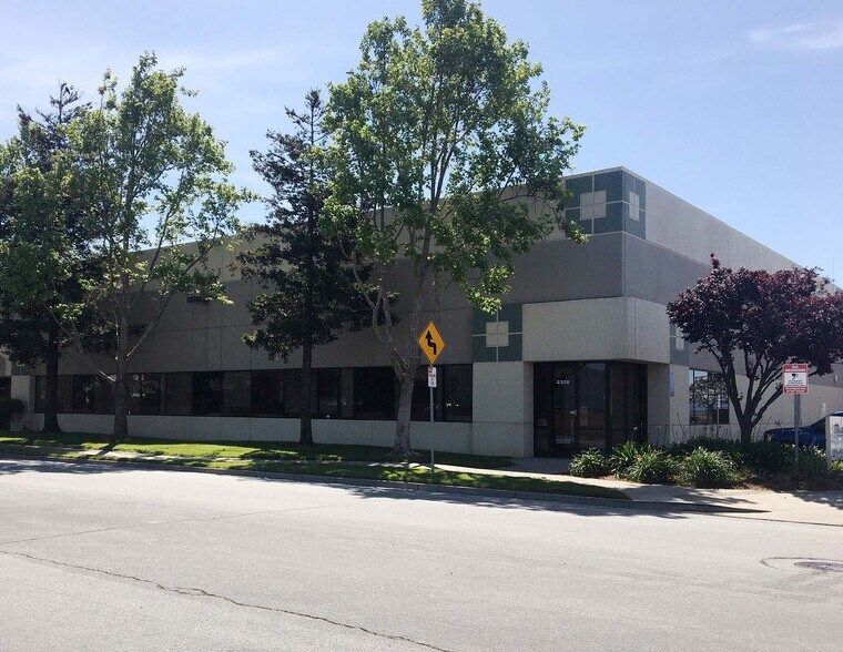 8328 Central Ave, Newark, CA à louer - Photo du bâtiment - Image 3 de 3