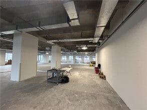 9201 N Central Expy, Dallas, TX for lease Interior Photo- Image 1 of 6
